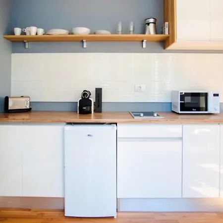 Studio In With Wonderful City View Terrace And Wifi 300 M From The Beach Daire *